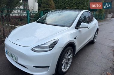 Позашляховик / Кросовер Tesla Model Y 2022 в Хмельницькому