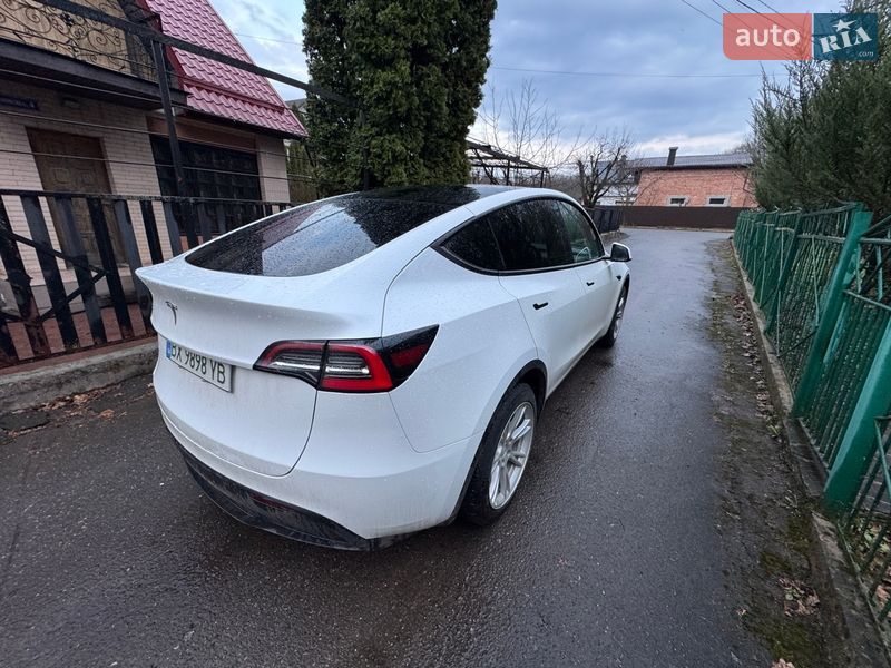 Позашляховик / Кросовер Tesla Model Y 2022 в Хмельницькому
