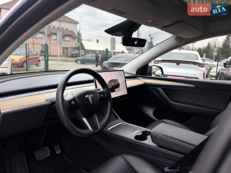 Внедорожник / Кроссовер Tesla Model Y 2023 в Стрые фото 46 Внедорожник / Кроссовер Tesla Model Y 2023 в Стрые