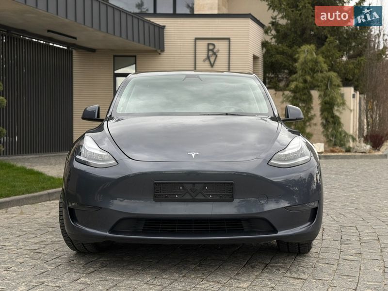 Позашляховик / Кросовер Tesla Model Y 2023 в Львові фото 3 Позашляховик / Кросовер Tesla Model Y 2023 в Львові