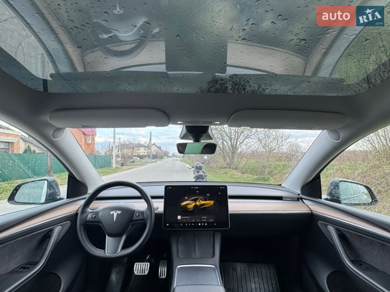 Внедорожник / Кроссовер Tesla Model Y 2022 в Львове