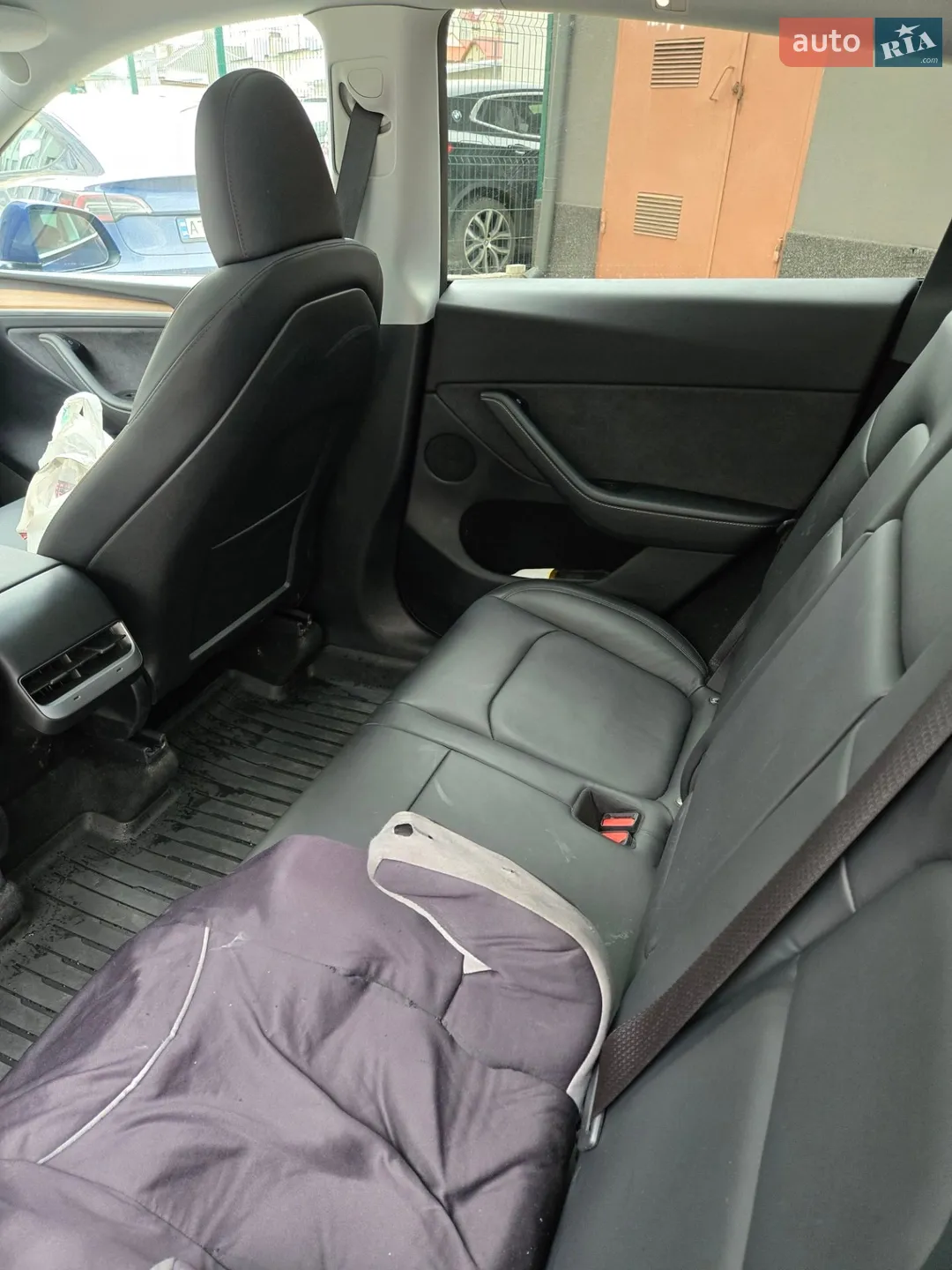 2023 Tesla Model Y - мініатюра 12