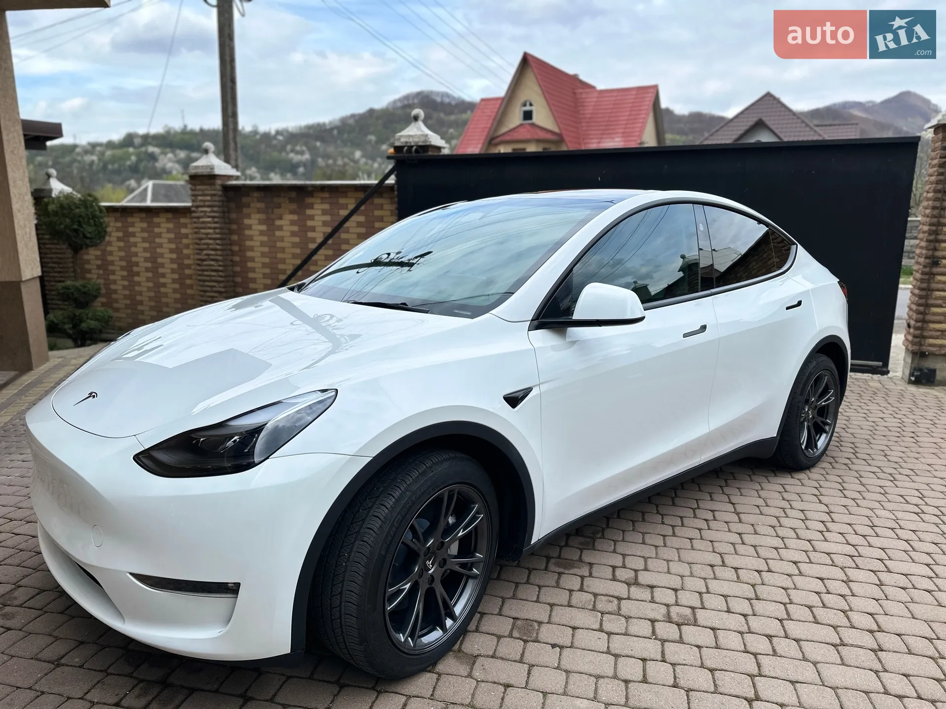 2024 Tesla Model Y - мініатюра 6