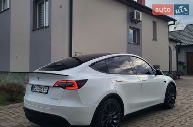 Внедорожник / Кроссовер Tesla Model Y 2020 в Львове