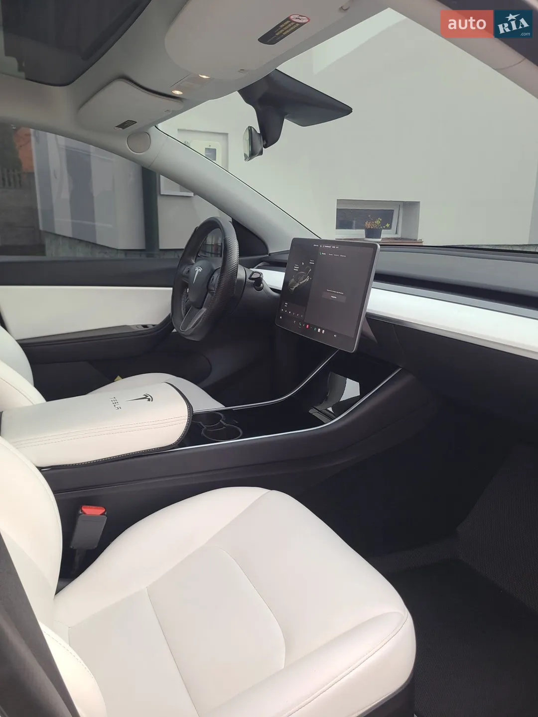 2020 Tesla Model Y - мініатюра 15