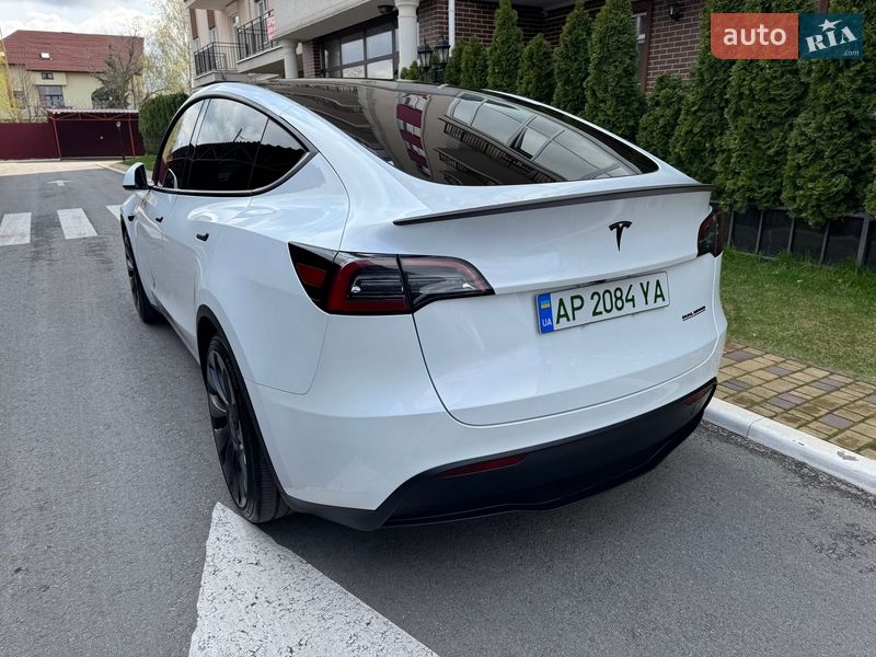 Позашляховик / Кросовер Tesla Model Y 2024 в Запоріжжі
