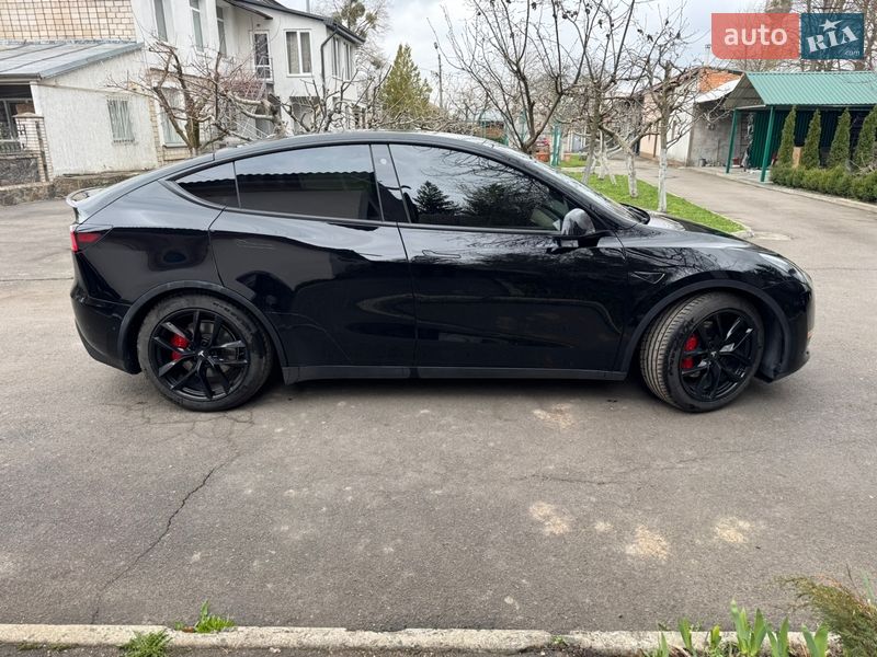 Позашляховик / Кросовер Tesla Model Y 2022 в Жмеринці
