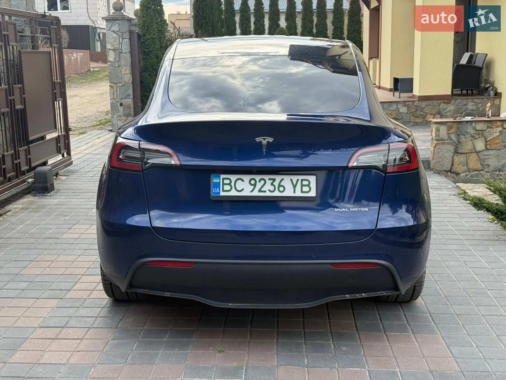 2022 Tesla Model Y - мініатюра 8