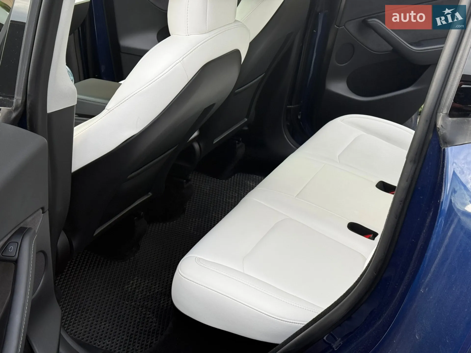 2022 Tesla Model Y - мініатюра 24