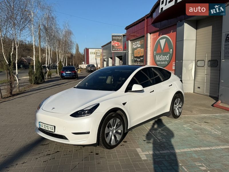 Внедорожник / Кроссовер Tesla Model Y 2022 в Киеве фото 2 Внедорожник / Кроссовер Tesla Model Y 2022 в Киеве