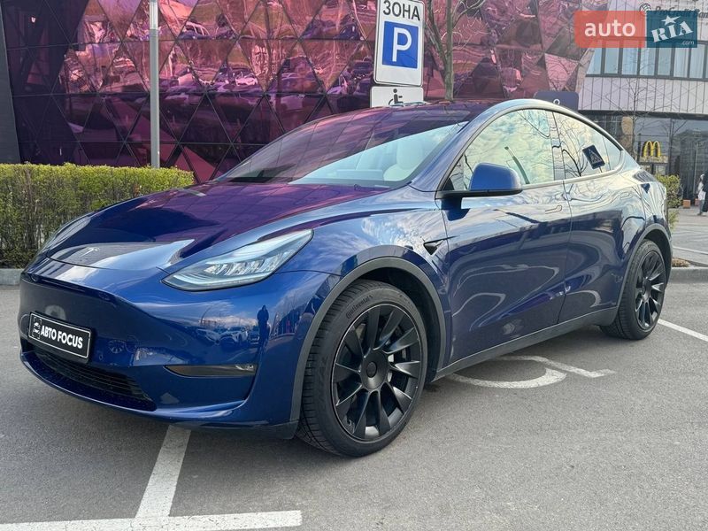 Позашляховик / Кросовер Tesla Model Y 2020 в Києві