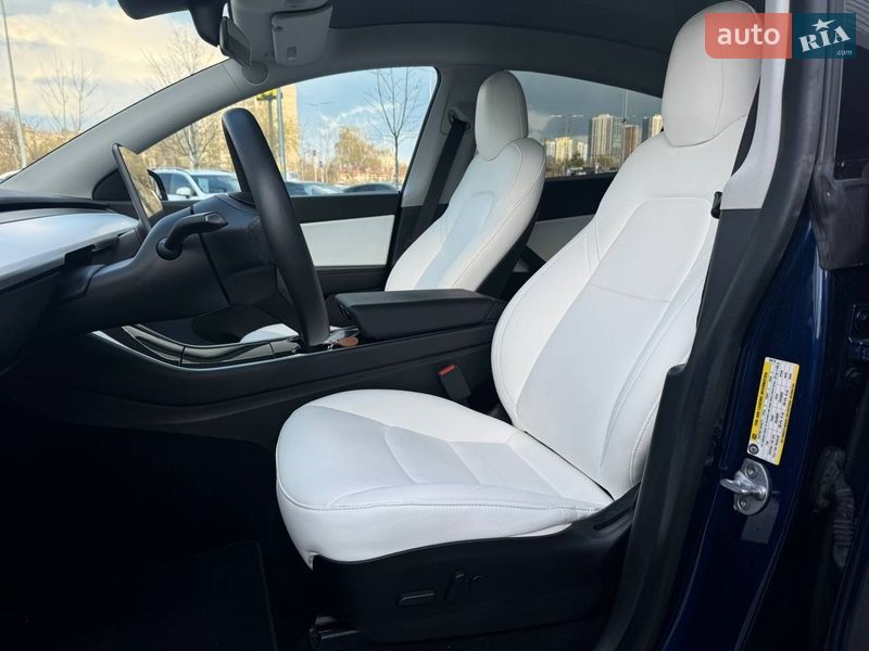Позашляховик / Кросовер Tesla Model Y 2020 в Києві