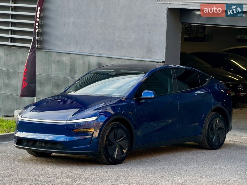 Позашляховик / Кросовер Tesla Model Y 2025 в Харкові