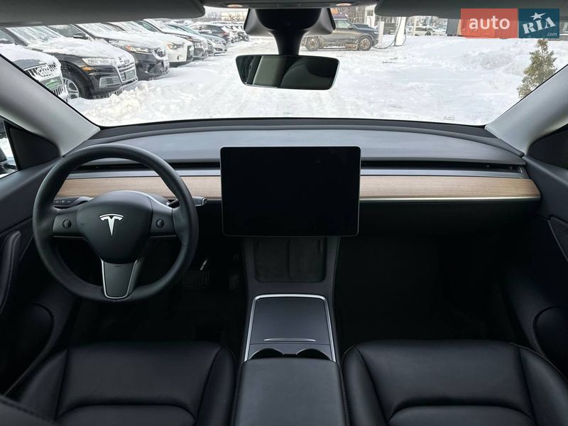 Внедорожник / Кроссовер Tesla Model Y 2022 в Киеве
