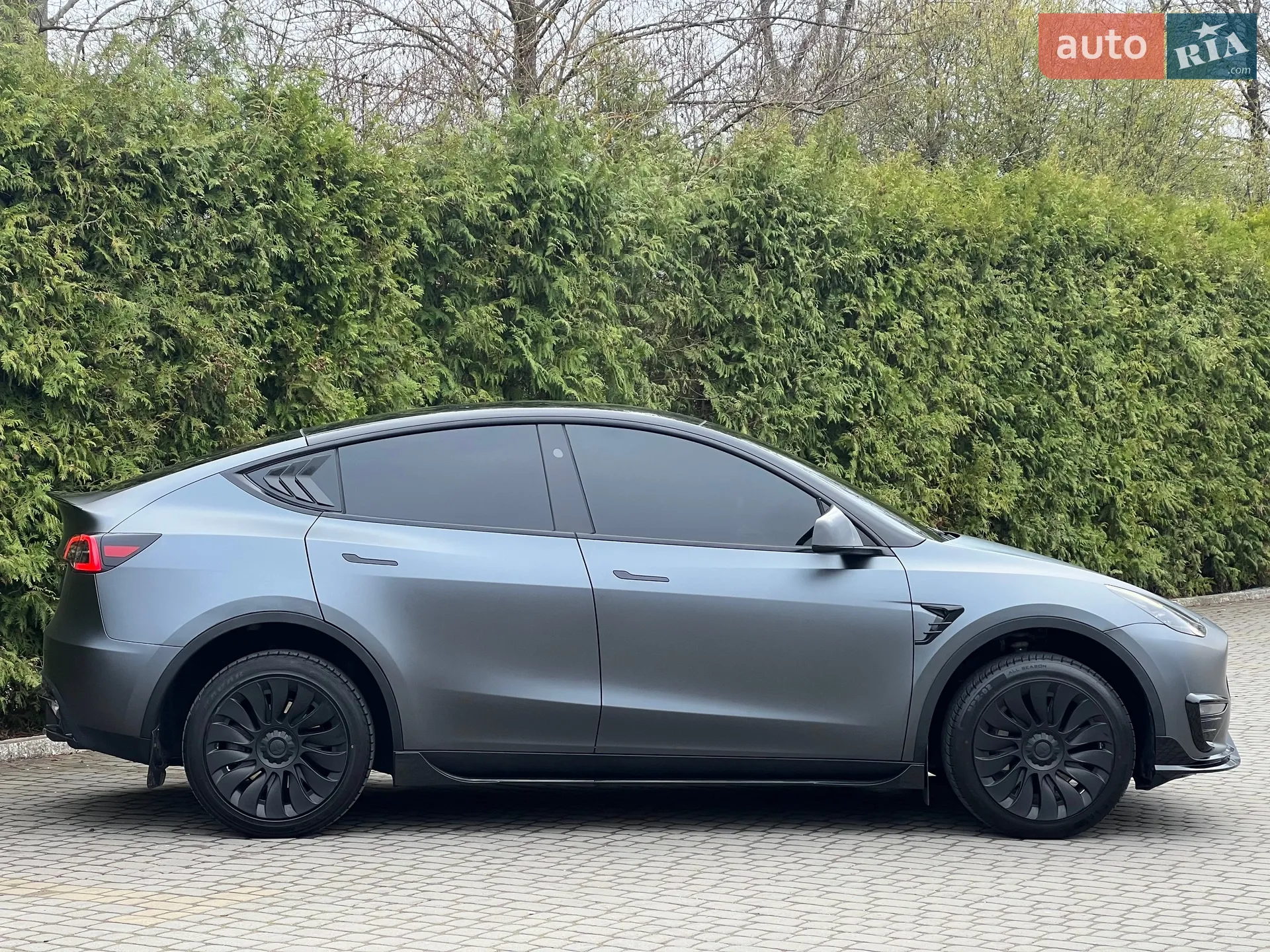 2023 Tesla Model Y - мініатюра 4