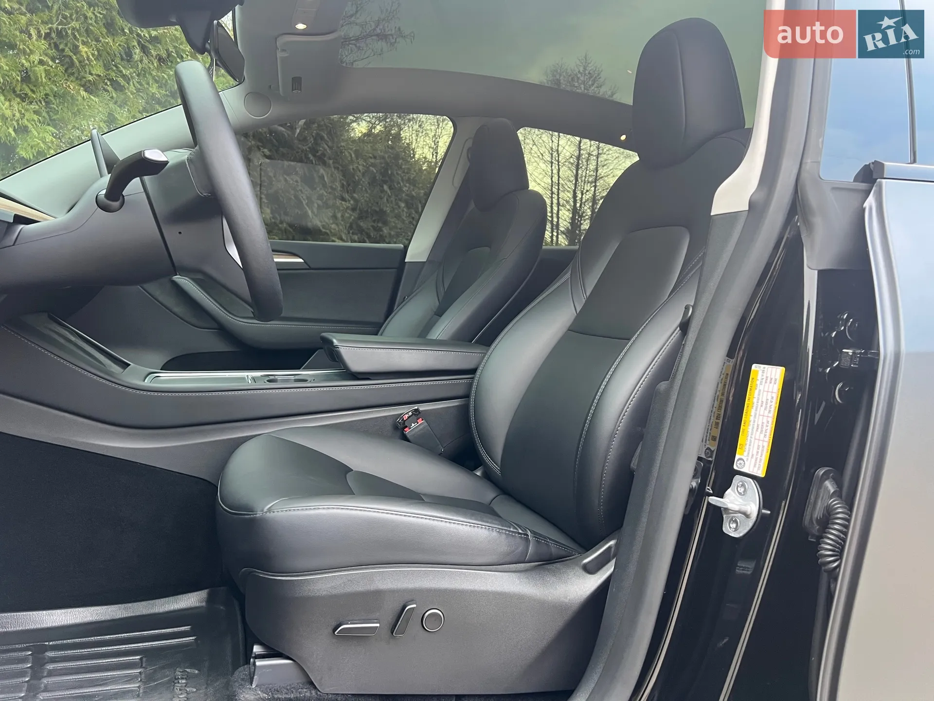 2023 Tesla Model Y - мініатюра 9