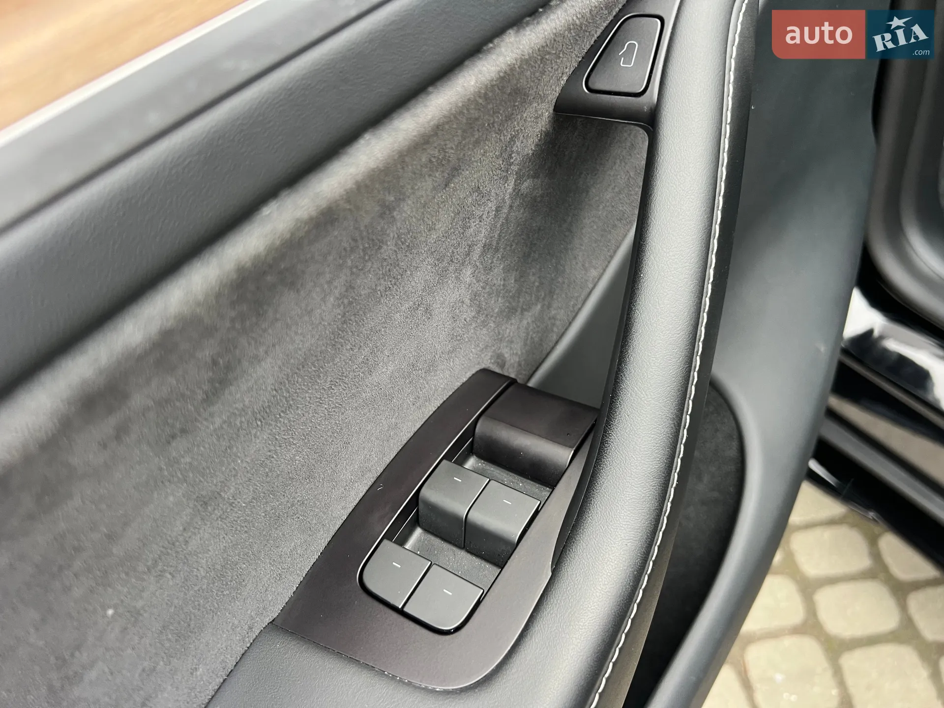 2023 Tesla Model Y - мініатюра 32
