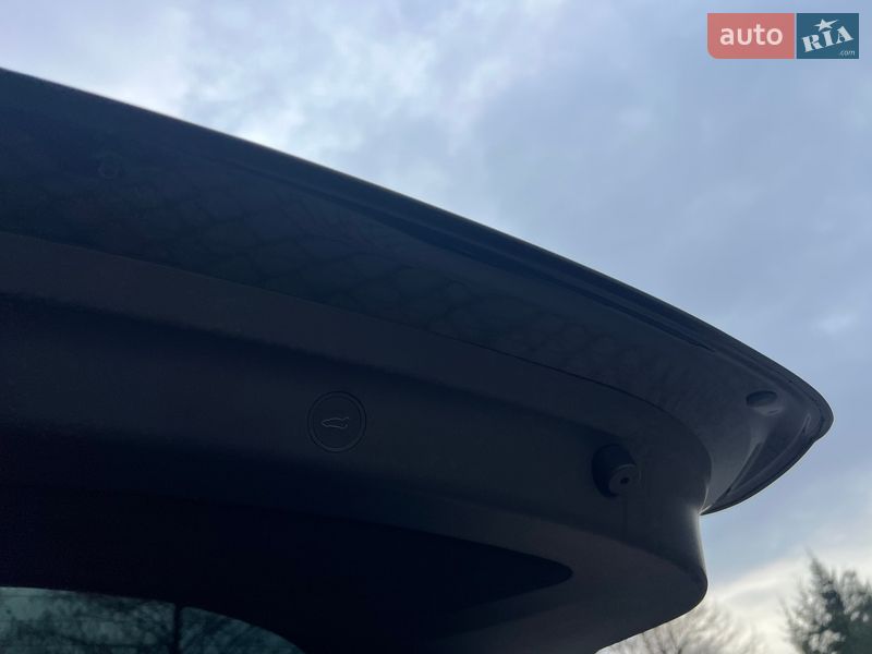 Внедорожник / Кроссовер Tesla Model Y 2023 в Львове фото 36 Внедорожник / Кроссовер Tesla Model Y 2023 в Львове