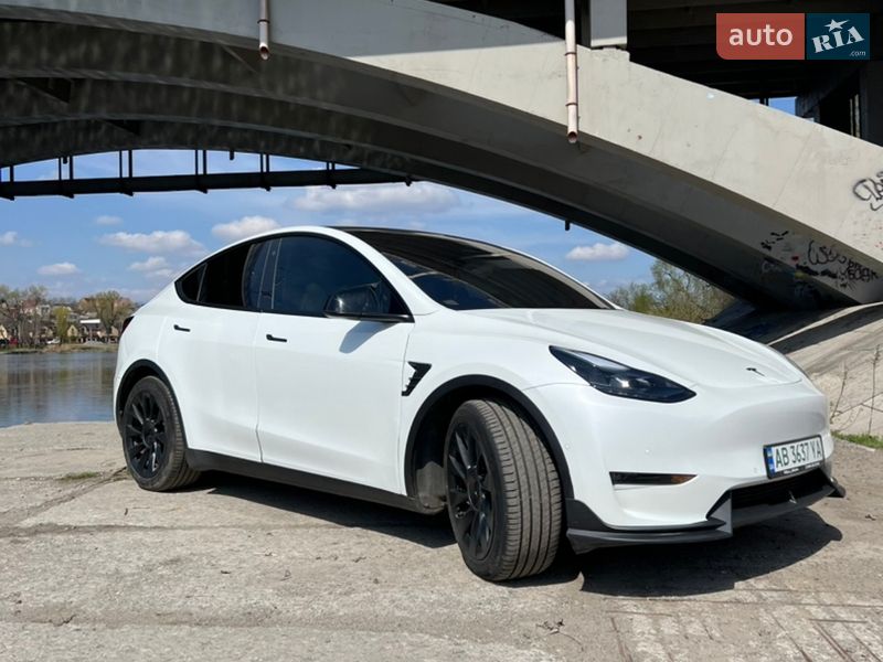 Внедорожник / Кроссовер Tesla Model Y 2021 в Виннице