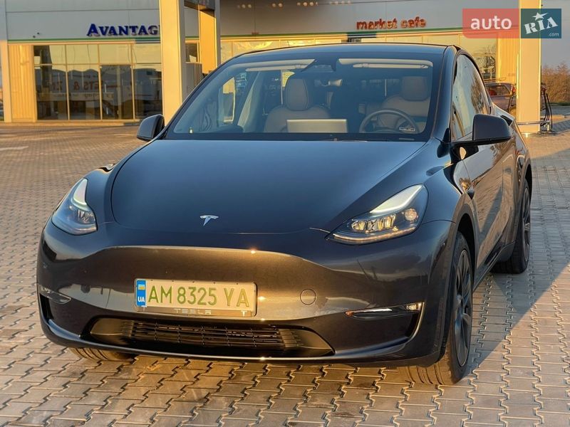 Позашляховик / Кросовер Tesla Model Y 2024 в Житомирі