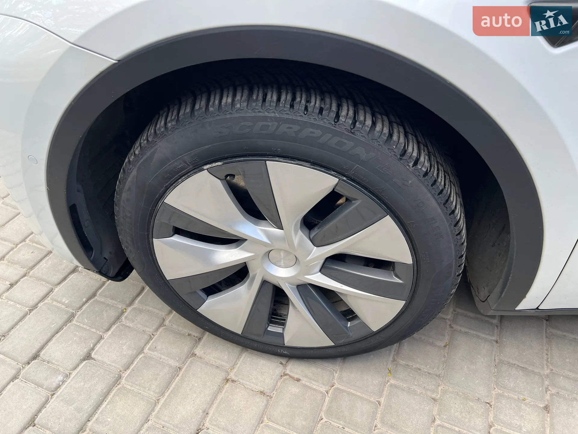 2022 Tesla Model Y - мініатюра 16