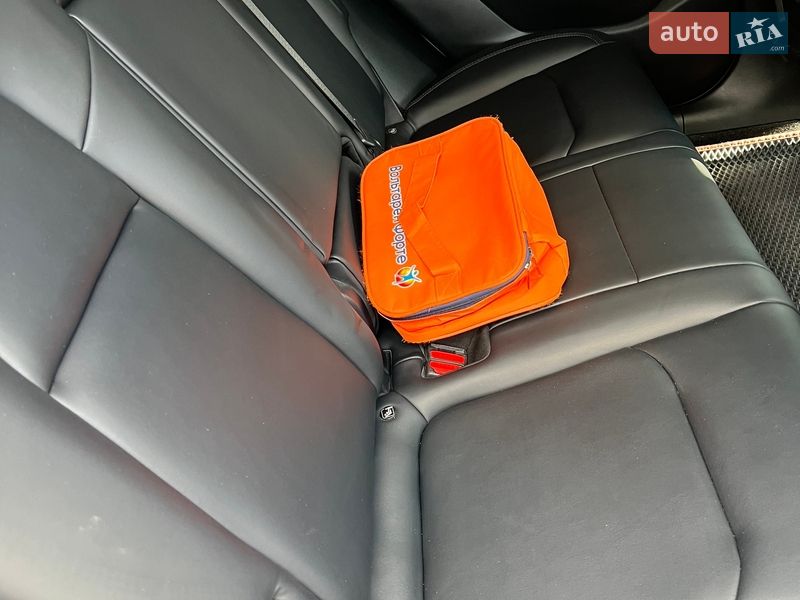 Позашляховик / Кросовер Tesla Model Y 2022 в Кропивницькому