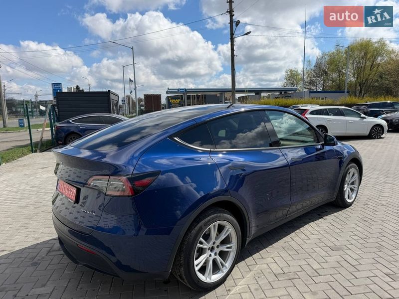 Внедорожник / Кроссовер Tesla Model Y 2022 в Луцке фото 3 Внедорожник / Кроссовер Tesla Model Y 2022 в Луцке