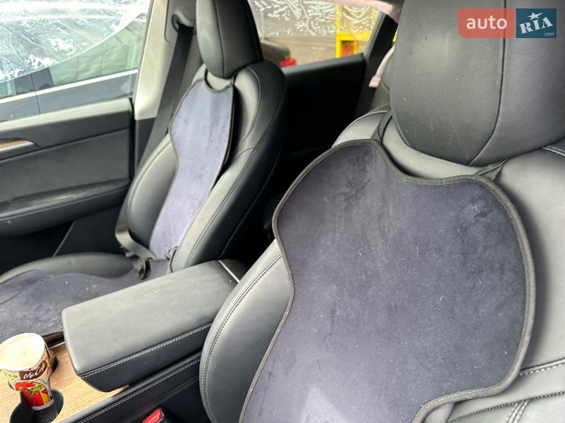 Позашляховик / Кросовер Tesla Model Y 2023 в Києві