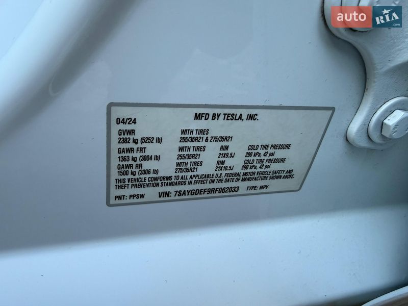 Внедорожник / Кроссовер Tesla Model Y 2024 в Ровно