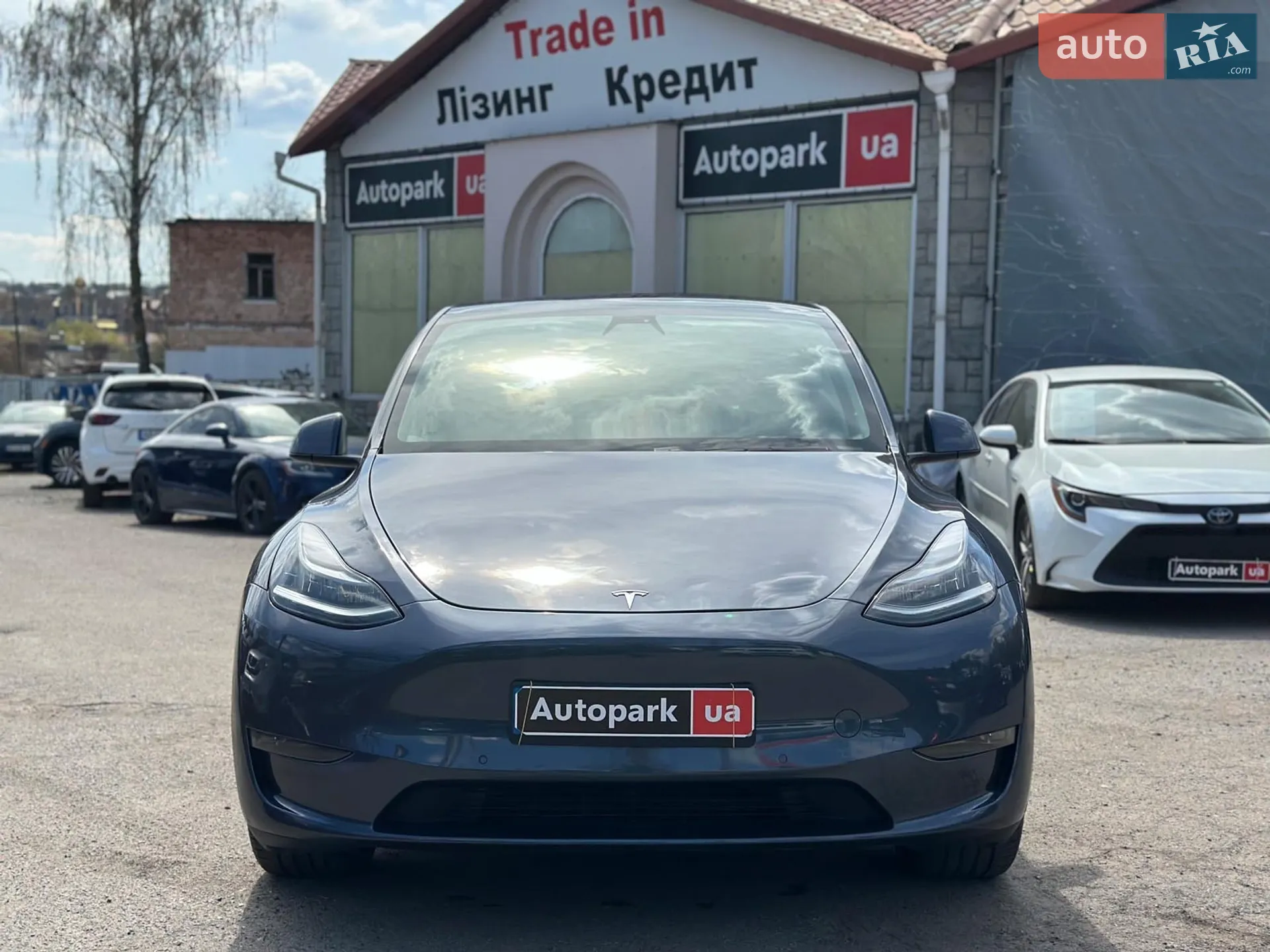 2020 Tesla Model Y - мініатюра 2