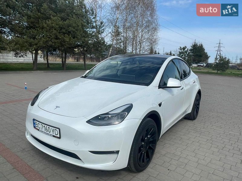 Позашляховик / Кросовер Tesla Model Y 2023 в Львові фото 2 Позашляховик / Кросовер Tesla Model Y 2023 в Львові