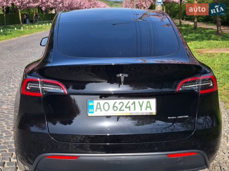 Позашляховик / Кросовер Tesla Model Y 2020 в Ужгороді фото 19 Позашляховик / Кросовер Tesla Model Y 2020 в Ужгороді