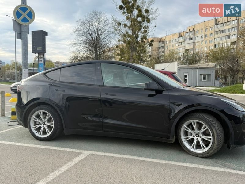 Позашляховик / Кросовер Tesla Model Y 2022 в Самборі фото 6 Позашляховик / Кросовер Tesla Model Y 2022 в Самборі