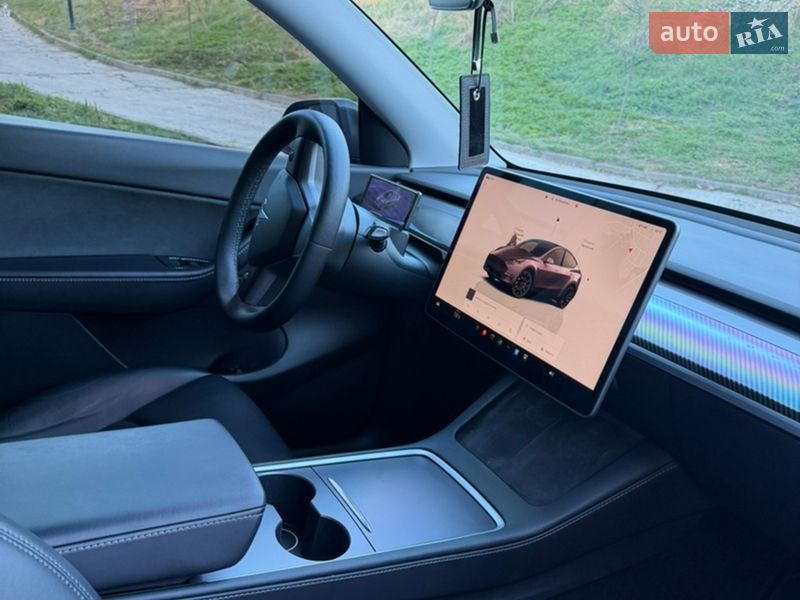 Позашляховик / Кросовер Tesla Model Y 2022 в Києві