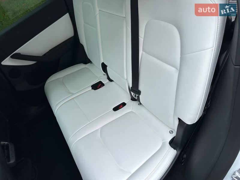 Внедорожник / Кроссовер Tesla Model Y 2022 в Киеве фото 8 Внедорожник / Кроссовер Tesla Model Y 2022 в Киеве