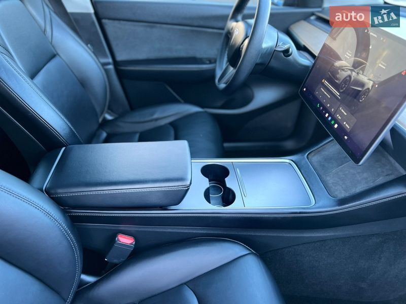 Позашляховик / Кросовер Tesla Model Y 2022 в Луцьку фото 18 Позашляховик / Кросовер Tesla Model Y 2022 в Луцьку