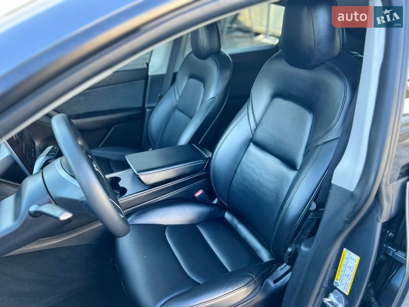 Позашляховик / Кросовер Tesla Model Y 2022 в Луцьку фото 24 Позашляховик / Кросовер Tesla Model Y 2022 в Луцьку