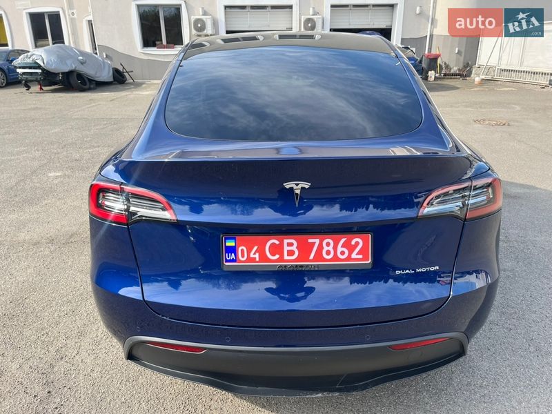Внедорожник / Кроссовер Tesla Model Y 2022 в Киеве