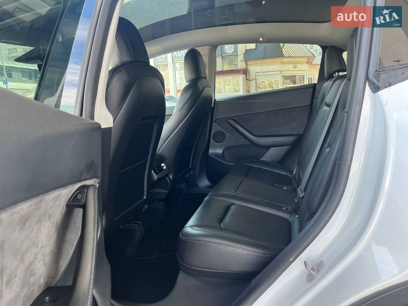 Внедорожник / Кроссовер Tesla Model Y 2022 в Одессе