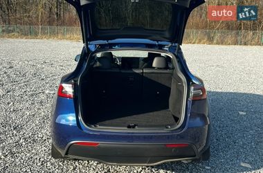 Внедорожник / Кроссовер Tesla Model Y 2023 в Львове