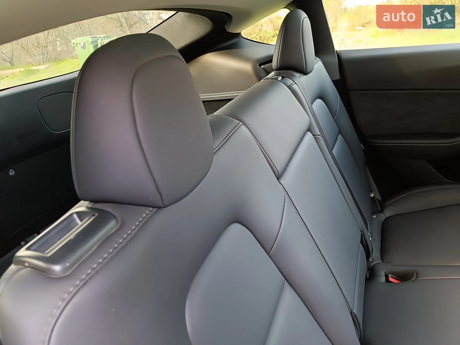 2025 Tesla Model Y - мініатюра 45