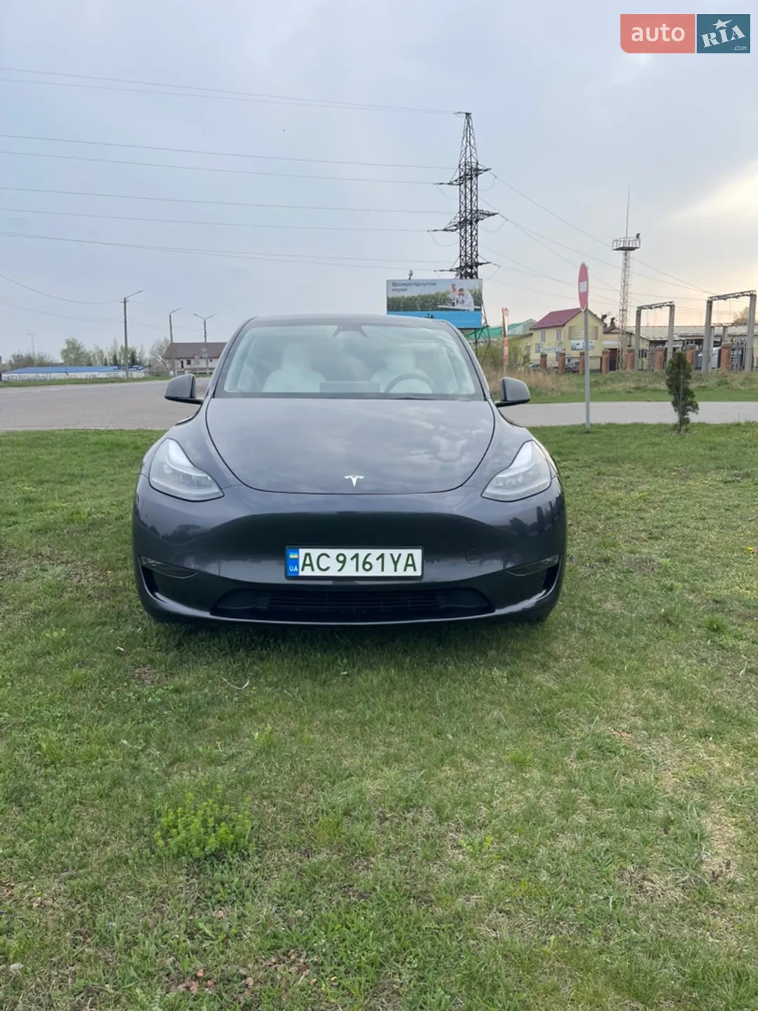 2024 Tesla Model Y - мініатюра 9