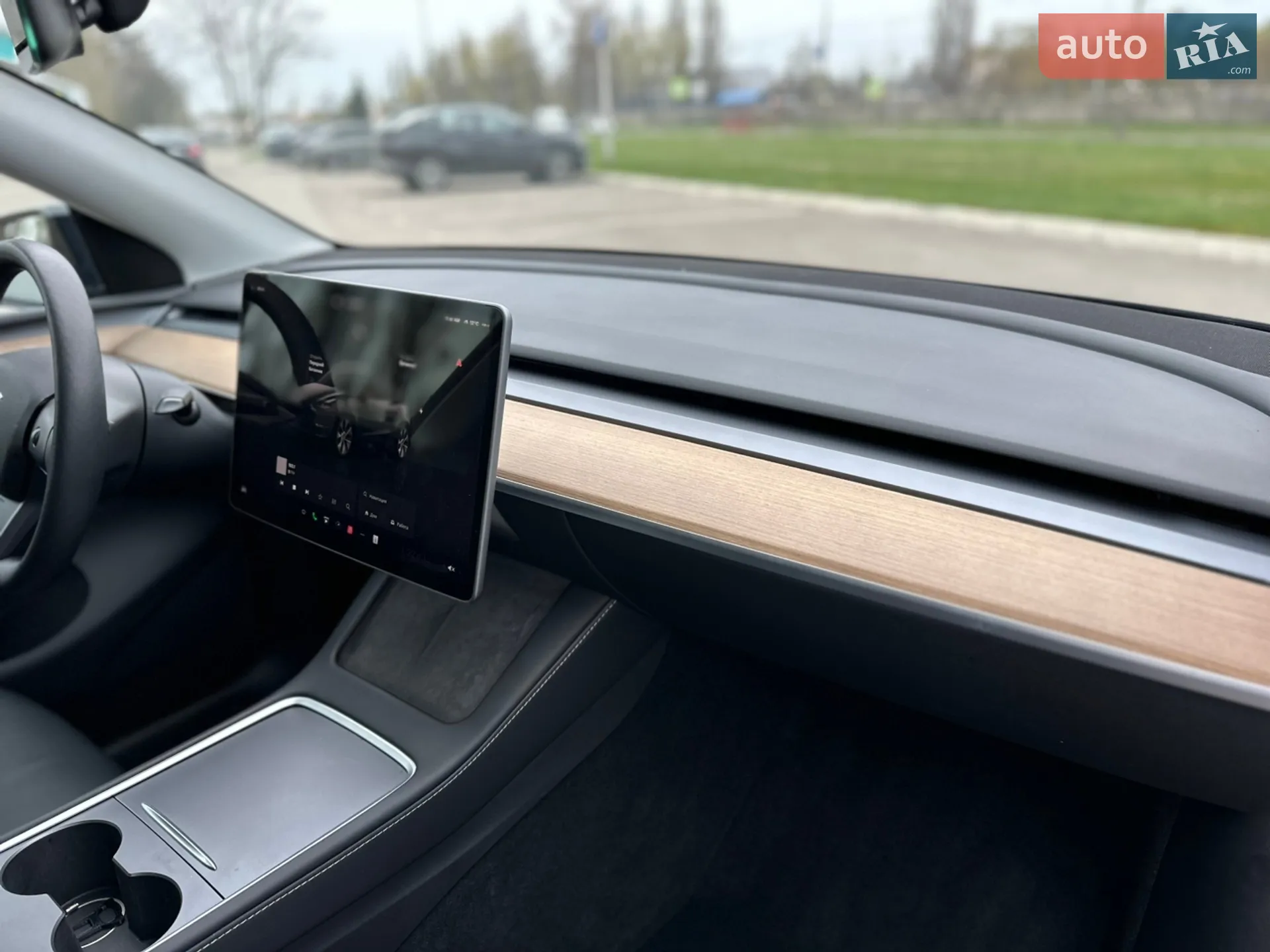 2024 Tesla Model Y - мініатюра 14