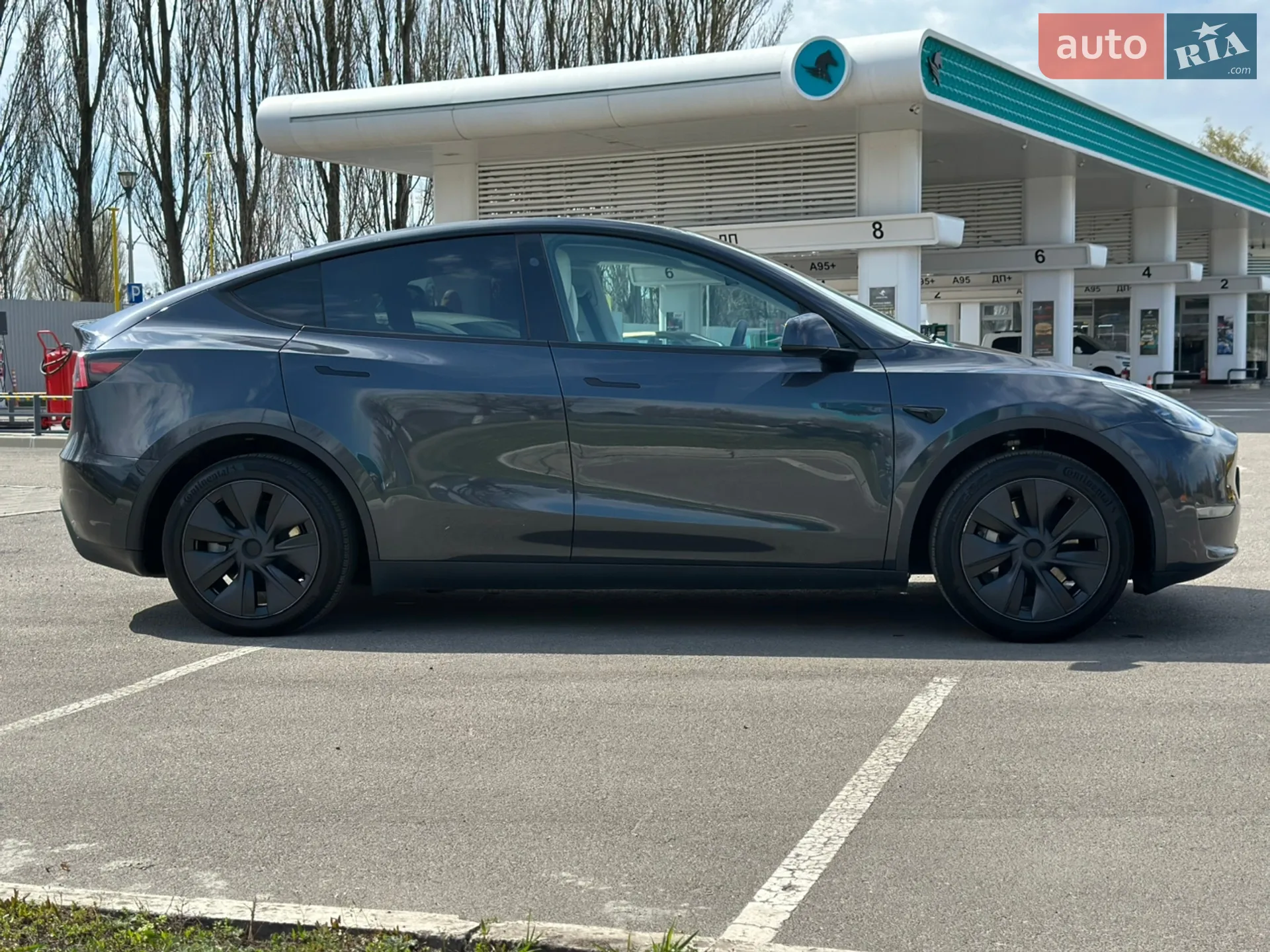 2024 Tesla Model Y - мініатюра 4