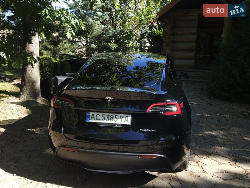 Внедорожник / Кроссовер Tesla Model Y 2022 в Луцке