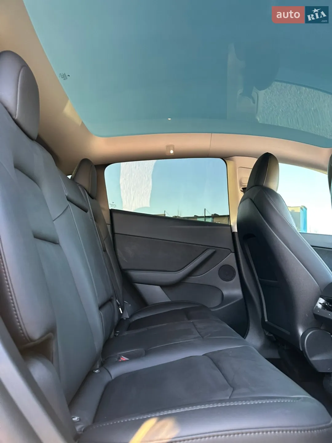 2022 Tesla Model Y - мініатюра 20