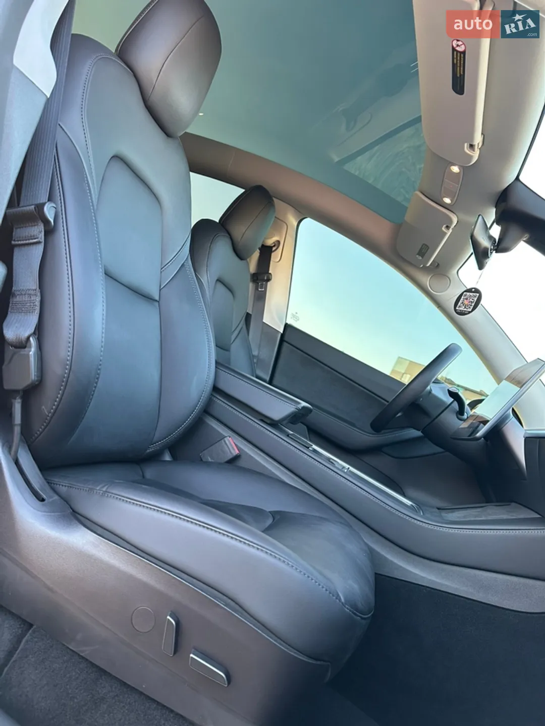 2022 Tesla Model Y - мініатюра 22