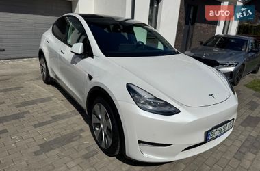 Внедорожник / Кроссовер Tesla Model Y 2021 в Львове