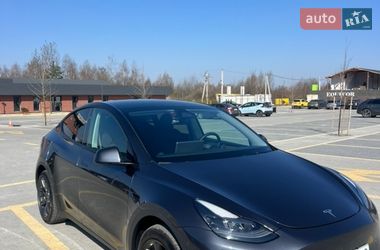 Внедорожник / Кроссовер Tesla Model Y 2024 в Львове