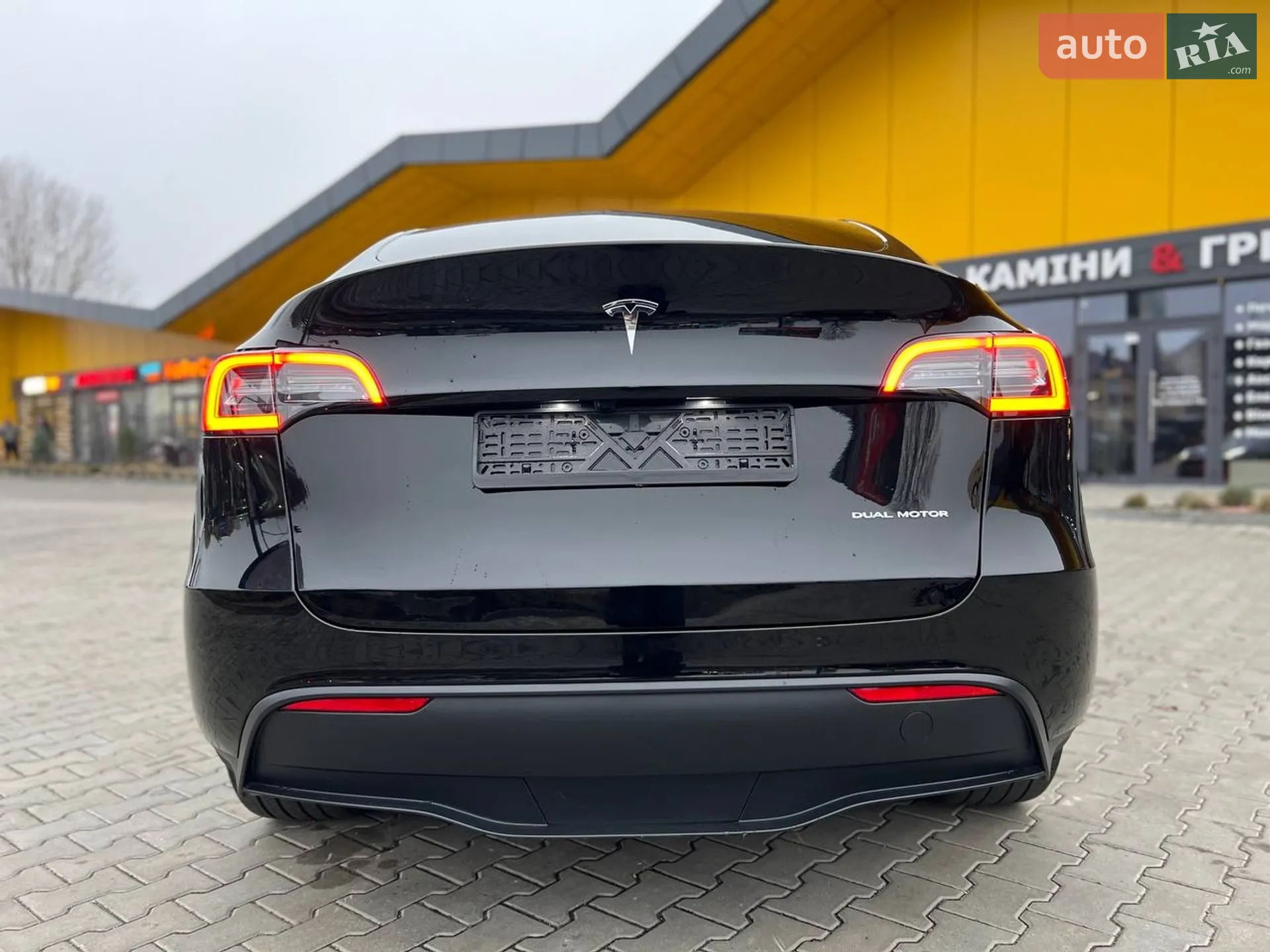 2024 Tesla Model Y - мініатюра 21